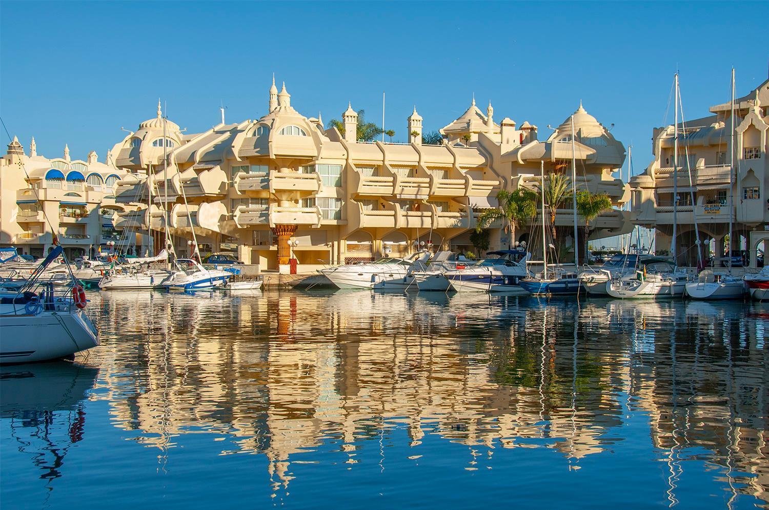 Estudio Luminoso En Puerto Marina Бенальмадена Экстерьер фото